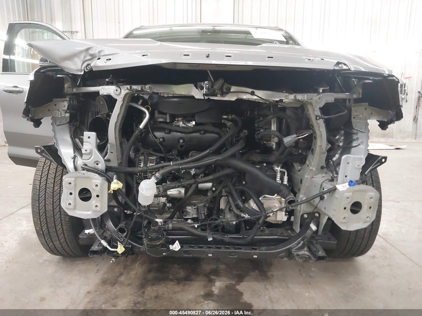 2025 Gmc Acadia VIN 1GKENNRSXSJ208302 IAAI salvage auction — FRONT END, Salvage (Minnesota), sold $12,600 on 2026-08-25 (photo 6)