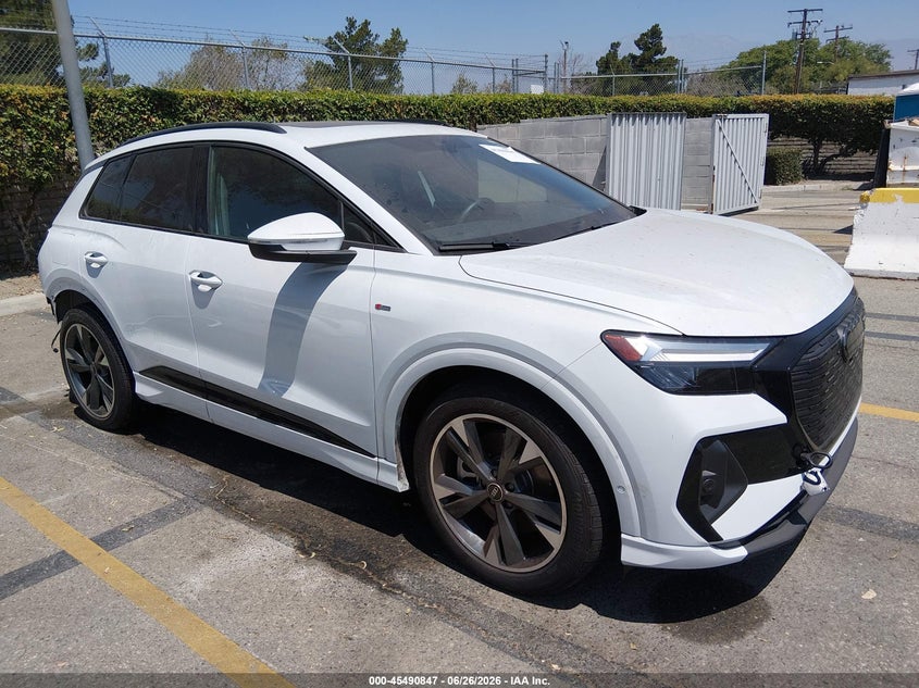 2024 Audi Q4 e-tron VIN WA1LUBFZ1RP060323 — IAAI salvage auction photo