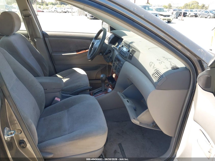 2005 Toyota Corolla VIN 1NXBR32E05Z549024 IAAI salvage auction — NORMAL WEAR, Clear - Dealer Only (California), sold $825 on 2026-07-09 (photo 5)