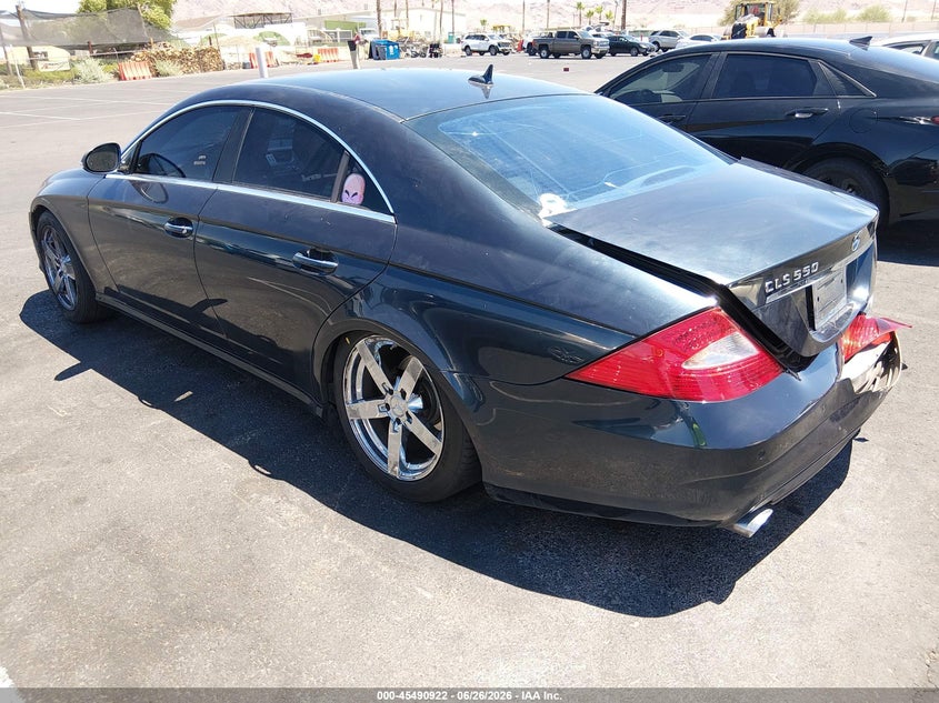2007 Mercedes-benz Cls-class VIN WDDDJ72X67A100101 IAAI salvage auction — REAR END, Salvage (Nevada), sold $175 on 2026-07-17 (photo 3)