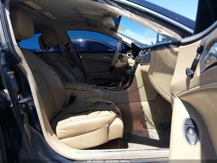 2007 Mercedes-benz Cls-class VIN WDDDJ72X67A100101 IAAI salvage auction — REAR END, Salvage (Nevada), sold $175 on 2026-07-17 (photo 5)