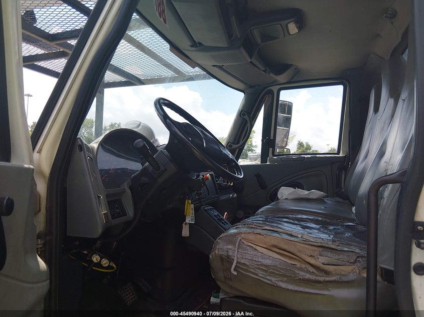 2005 International 7000-series VIN 1HTWEAAR55J042456 IAAI salvage auction — FRONT END, Salvage (Tennessee), sold $125 on 2026-09-21 (photo 7)
