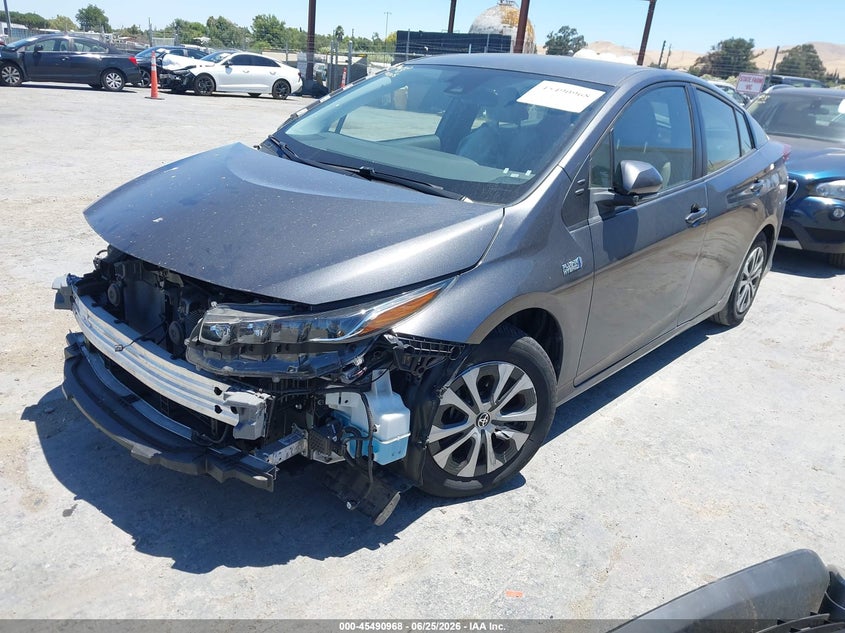 2021 Toyota Prius VIN JTDKAMFP1M3165500 IAAI salvage auction — FRONT END, Salvage (California), sold $6,900 on 2026-07-17 (photo 2)