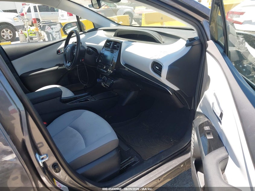 2021 Toyota Prius VIN JTDKAMFP1M3165500 IAAI salvage auction — FRONT END, Salvage (California), sold $6,900 on 2026-07-17 (photo 5)