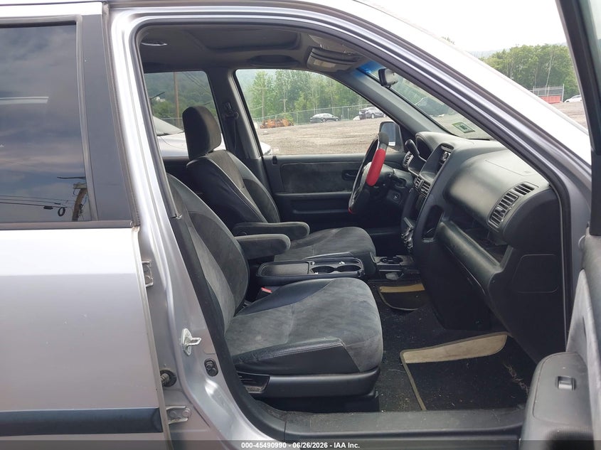 2002 Honda Cr-v VIN JHLRD788X2C077719 IAAI salvage auction — NORMAL WEAR, Clear (New Jersey), sold $400 on 2026-07-16 (photo 5)