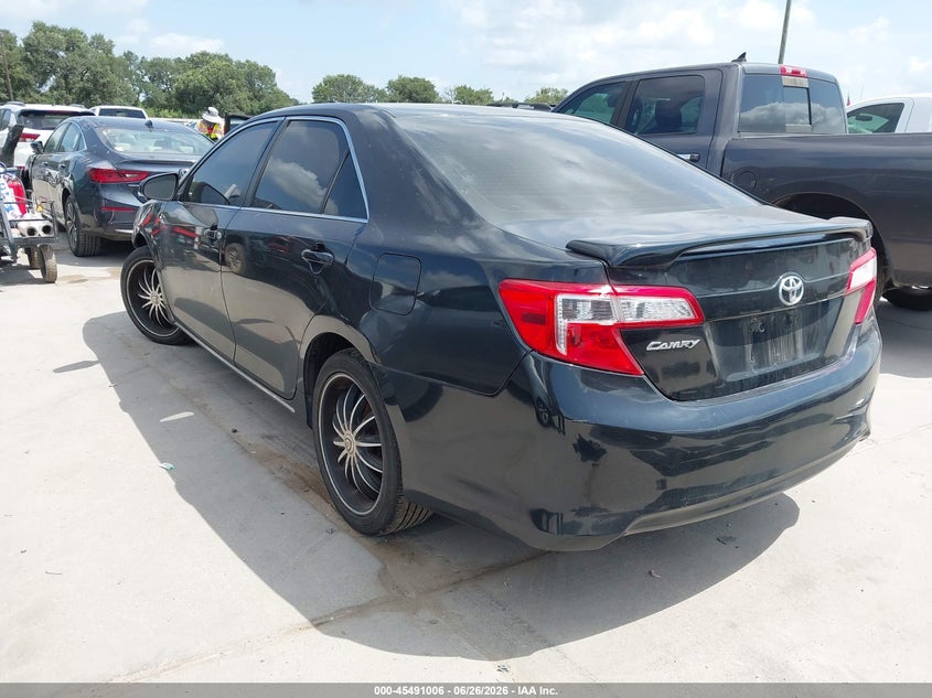 2014 Toyota Camry VIN 4T4BF1FKXER352722 IAAI salvage auction — FRONT END, Salvage (Texas), sold $975 on 2026-07-17 (photo 3)