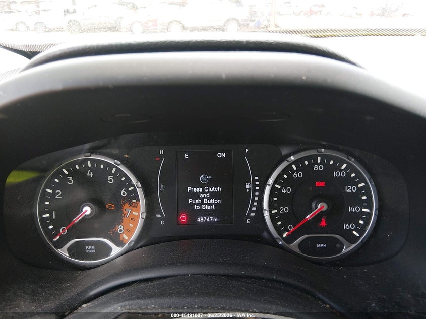 2017 Jeep Renegade VIN ZACCJAAH0HPG01354 IAAI salvage auction — NORMAL WEAR, Clear-Dealer Only (Arizona), sold $1,300 on 2026-07-28 (photo 7)