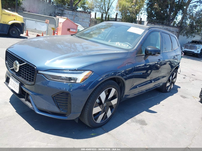 2024 Volvo Xc60 VIN YV4H60DL0R1918650 IAAI salvage auction — LEFT REAR, Wait Title, sold $19,350 on 2026-08-05 (photo 2)