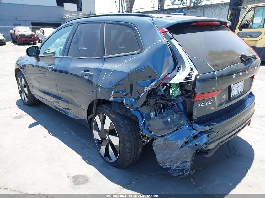 2024 Volvo Xc60 VIN YV4H60DL0R1918650 IAAI salvage auction — LEFT REAR, Wait Title, sold $19,350 on 2026-08-05 (photo 3)