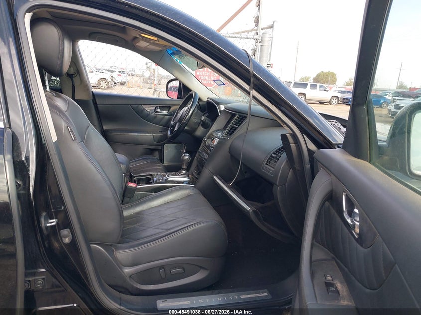 2010 Infiniti Fx35 VIN JN8AS1MU0AM801351 IAAI salvage auction — LEFT & RIGHT, Salvage (Texas), sold $225 on 2026-07-28 (photo 5)