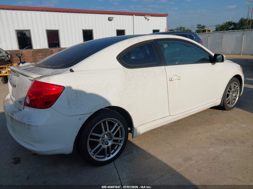 2005 Scion Tc VIN JTKDE177150026103 IAAI salvage auction — NORMAL WEAR, Clear (Missouri), sold $350 on 2026-07-14 (photo 4)