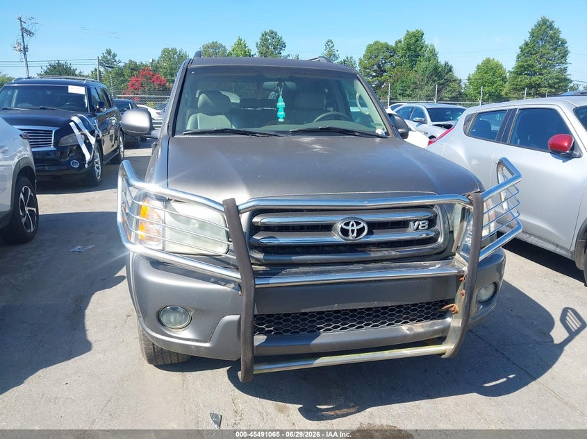 2004 Toyota Sequoia VIN 5TDBT48A24S216536 IAAI salvage auction — NORMAL WEAR, Clear-Dealer Only (North Carolina), sold $1,550 on 2026-07-13 (photo 6)