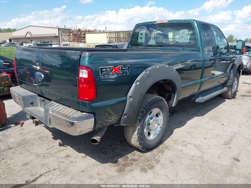 2011 Ford F-550 super duty VIN 1FT7X2B61BEA87579 IAAI salvage auction — ROOF, Clear (Michigan), sold $2,250 on 2026-07-09 (photo 4)