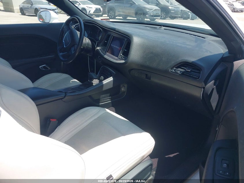 2018 Dodge Challenger VIN 2C3CDZAG8JH218996 IAAI salvage auction — RIGHT FRONT, Salvage Title, sold $8,100 on 2026-07-29 (photo 5)