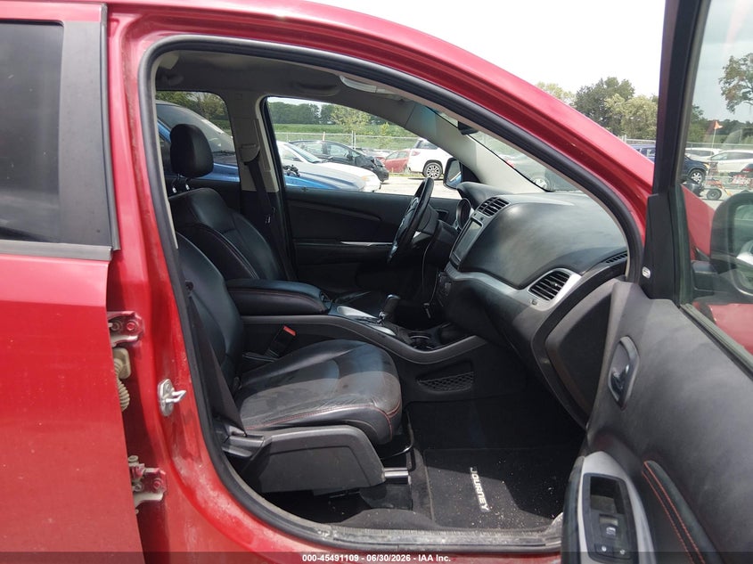 2016 Dodge Journey VIN 3C4PDDEG1GT135856 IAAI salvage auction — HAIL, Salvage (Iowa), sold $1,350 on 2026-08-16 (photo 5)