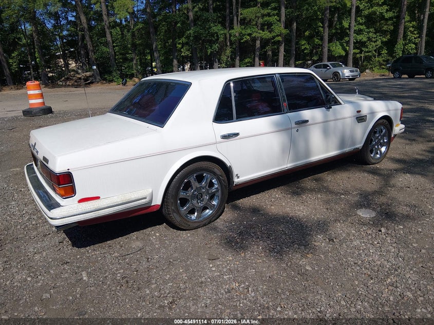 1993 Rolls-royce Silver spirit VIN SCAZS02D1PCX46510 IAAI salvage auction — NORMAL WEAR, Clear (Virginia), sold $6,950 on 2026-07-27 (photo 4)
