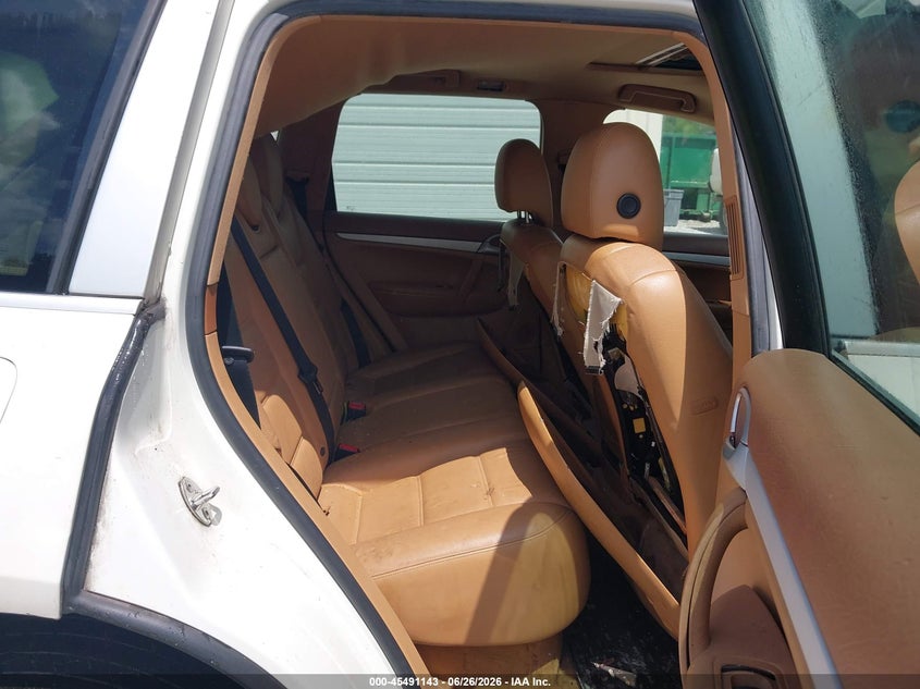 2010 Porsche Cayenne VIN WP1AA2APXALA01227 IAAI salvage auction — NORMAL WEAR, Clear (Alabama), sold $675 on 2026-07-20 (photo 8)