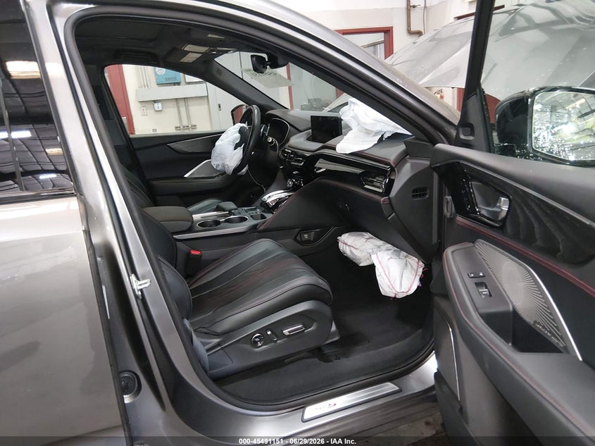 2024 Acura Mdx VIN 5J8YD8H84RL000922 IAAI salvage auction — LEFT FRONT, Salvage Title, sold $11,100 on 2026-07-24 (photo 5)