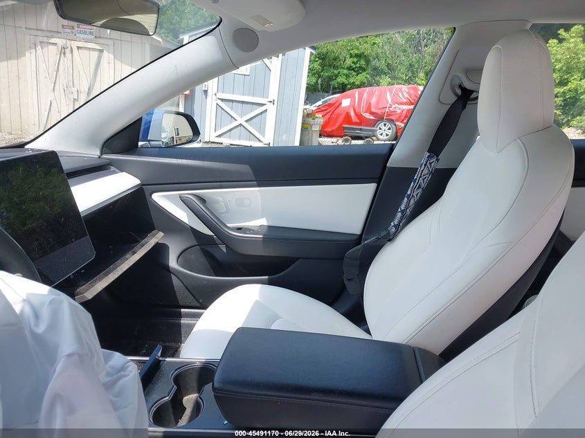2018 Tesla Model 3 VIN 5YJ3E1EBXJF075175 IAAI salvage auction — RIGHT FRONT, Salvage (Pennsylvania), sold $3,800 on 2026-07-28 (photo 5)