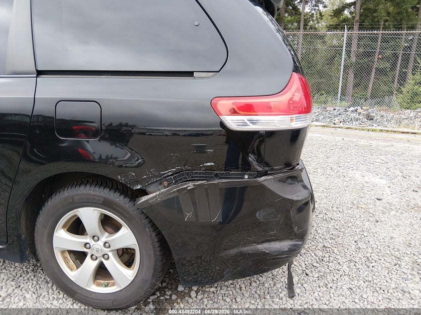 2013 Toyota Sienna VIN 5TDKK3DC0DS307096 IAAI salvage auction — FRONT & REAR, Bill Of Sale (Washington), sold $1,250 on 2026-07-22 (photo 6)