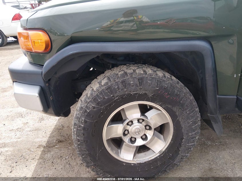 2010 Toyota Fj cruiser VIN JTEBU4BF5AK074201 IAAI salvage auction — LEFT FRONT, Salvage (Kansas), sold $7,400 on 2026-07-26 (photo 6)