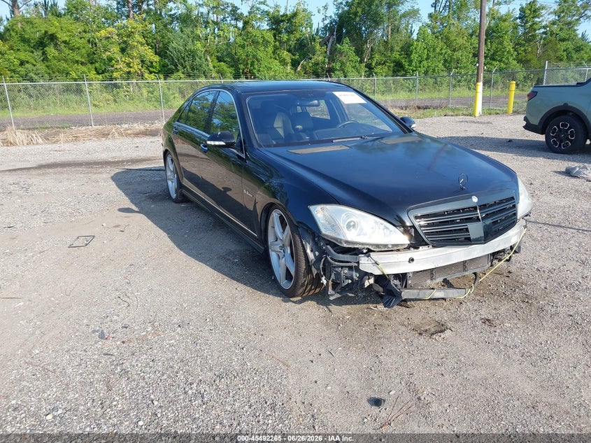 2008 Mercedes-benz S class VIN WDDNG77X58A181153 IAAI salvage auction — FRONT & REAR, Clear (Florida), sold $5,200 on 2026-07-07 (photo 1)