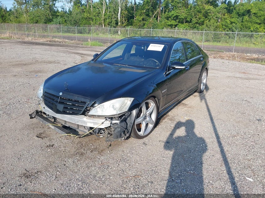 2008 Mercedes-benz S class VIN WDDNG77X58A181153 IAAI salvage auction — FRONT & REAR, Clear (Florida), sold $5,200 on 2026-07-07 (photo 2)