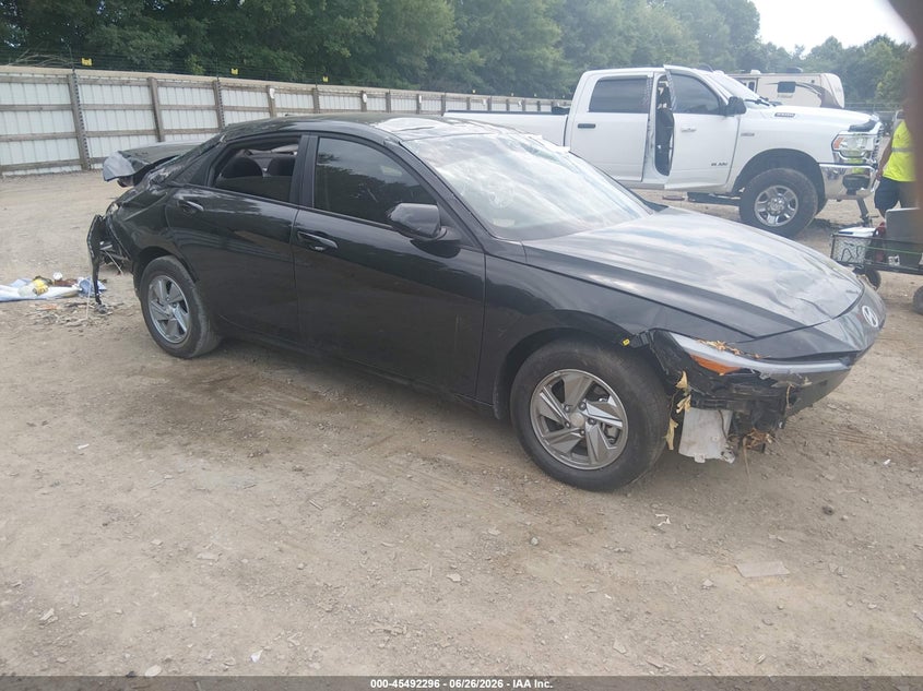 2026 Hyundai Elantra VIN KMHLL4DG2TU171425 IAAI salvage auction — ROLLOVER, Wait Title, sold $1,700 on 2026-08-29 (photo 1)