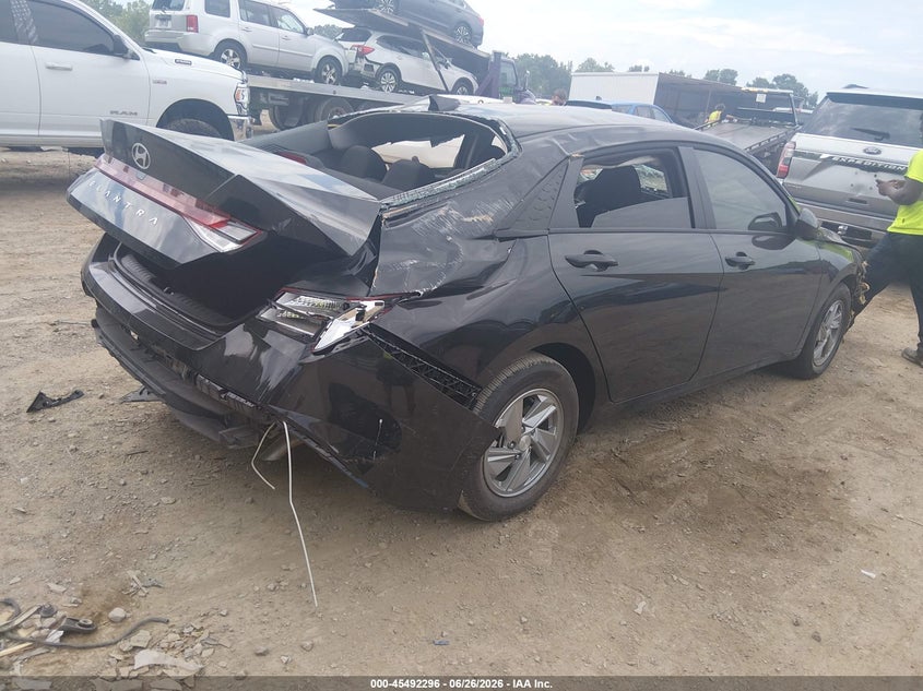 2026 Hyundai Elantra VIN KMHLL4DG2TU171425 IAAI salvage auction — ROLLOVER, Wait Title, sold $1,700 on 2026-08-29 (photo 4)