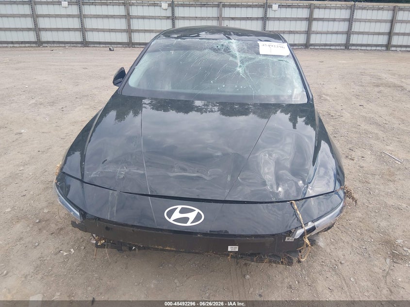 2026 Hyundai Elantra VIN KMHLL4DG2TU171425 IAAI salvage auction — ROLLOVER, Wait Title, sold $1,700 on 2026-08-29 (photo 6)