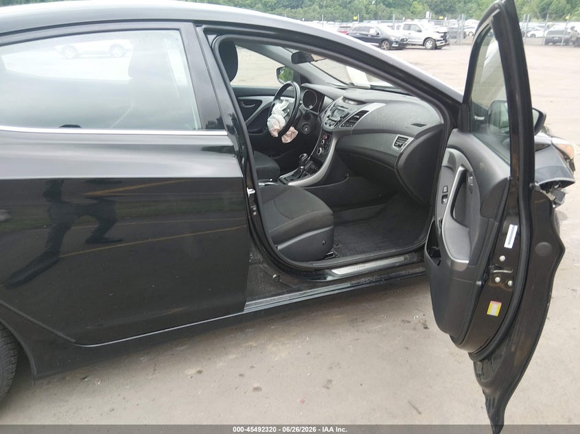 2015 Hyundai Elantra VIN KMHDH4AE9FU236252 IAAI salvage auction — FRONT END, Salvage (Connecticut), sold $975 on 2026-07-16 (photo 5)