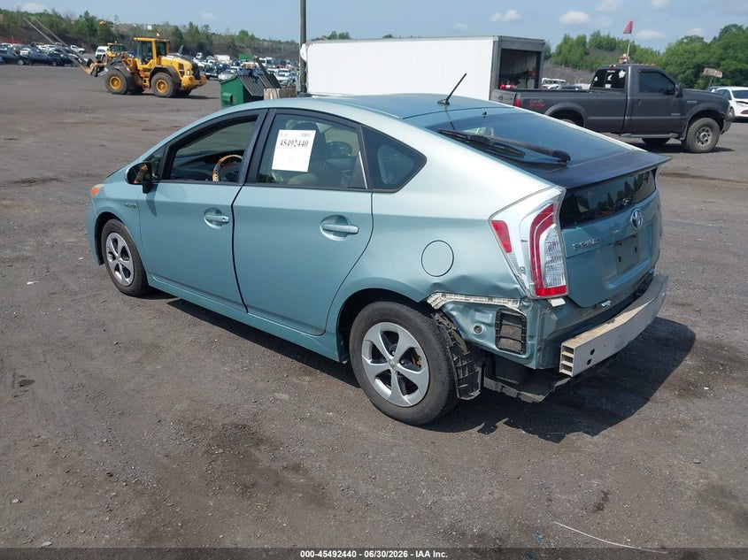 2015 Toyota Prius VIN JTDKN3DU5F1940127 IAAI salvage auction — FRONT & REAR, Salvage (Pennsylvania), sold $1,050 on 2026-07-28 (photo 3)