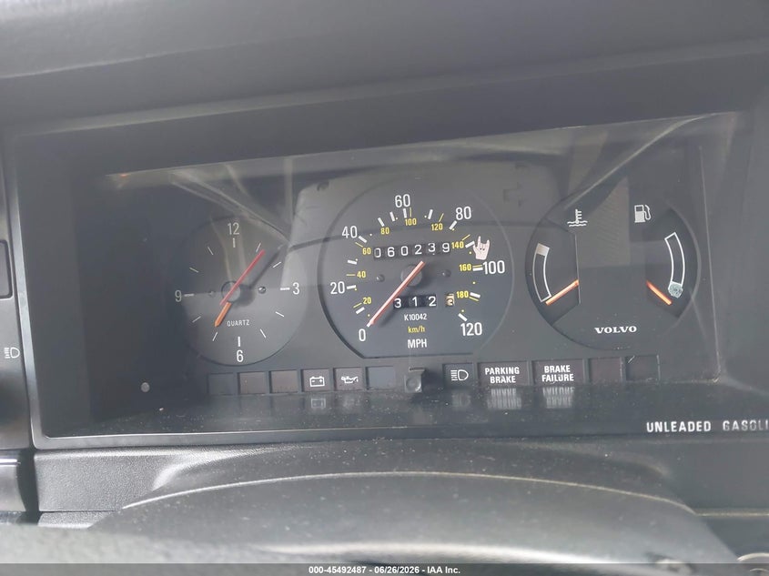 1987 Volvo 240 series VIN YV1AX8847H1229586 IAAI salvage auction — FRONT END, Salvage (Arizona), sold $275 on 2026-07-29 (photo 7)