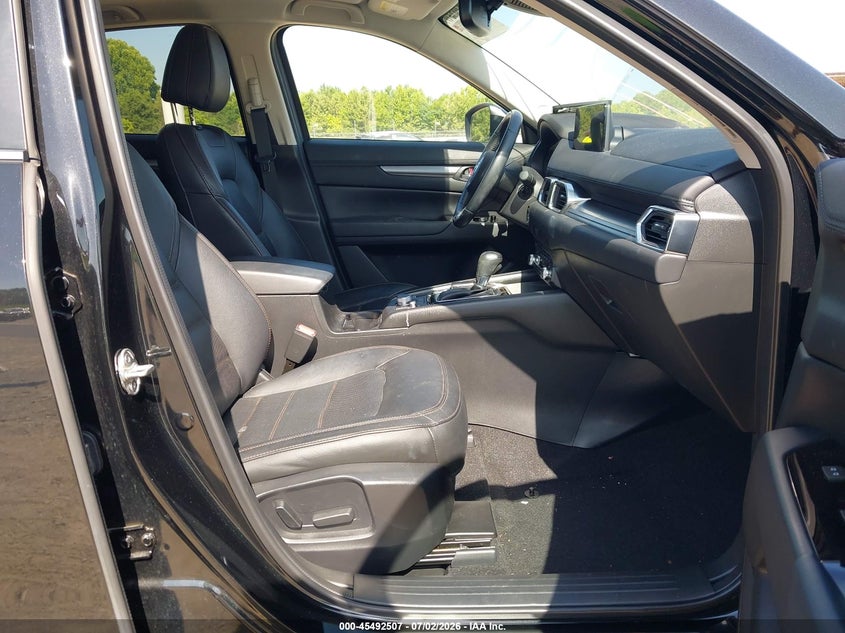 2023 Mazda Cx-5 VIN JM3KFBCM7P0281457 IAAI salvage auction — NORMAL WEAR, Clear (Wisconsin), sold $5,500 on 2026-07-10 (photo 5)