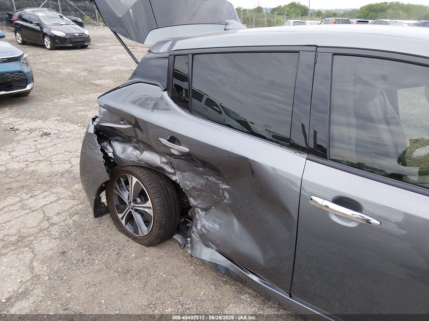 2019 Nissan Leaf VIN 1N4BZ1CP1KC309741 IAAI salvage auction — REAR END, Salvage (Pennsylvania), sold $4,000 on 2026-07-11 (photo 6)