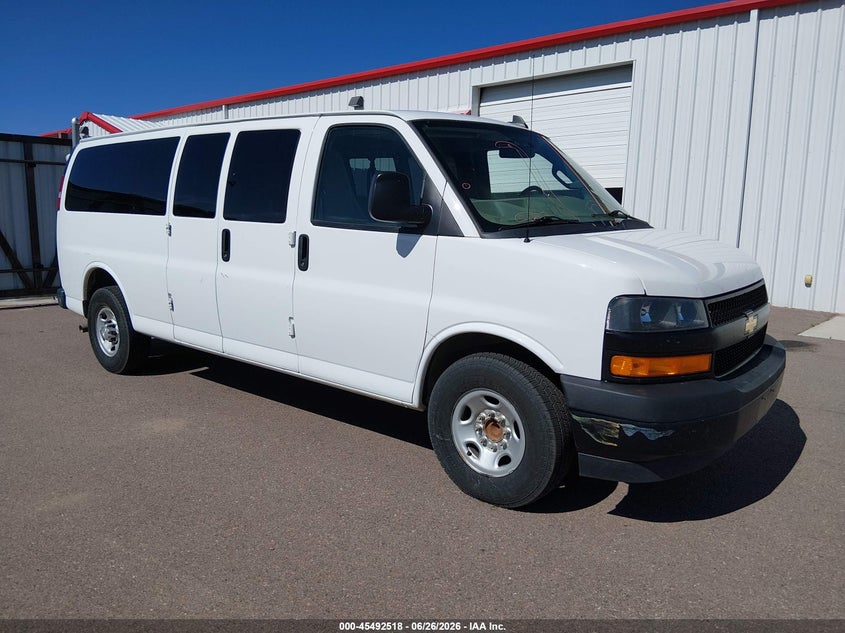 2020 Chevrolet Express 2500 VIN 1GAZGNFG0L1253816 — IAAI salvage auction photo