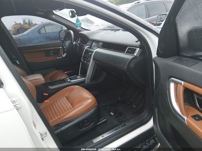 2015 Land rover Discovery sport VIN SALCT2BG3FH522411 IAAI salvage auction — WATER/FLOOD, Clear (Massachusetts), sold $1,250 on 2026-07-18 (photo 5)