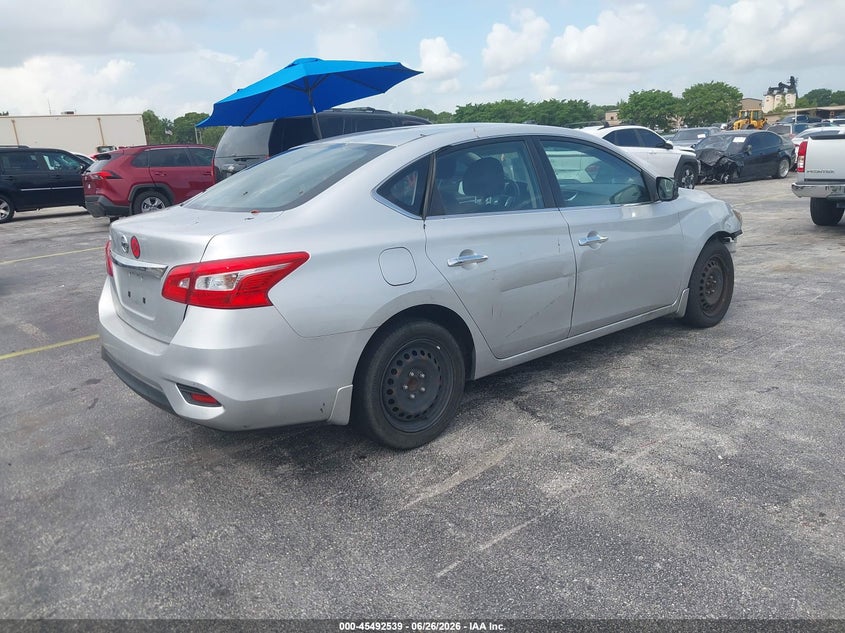 2017 Nissan Sentra VIN 3N1AB7AP7HY254425 IAAI salvage auction — NORMAL WEAR, Clear (Florida), sold $475 on 2026-07-05 (photo 4)