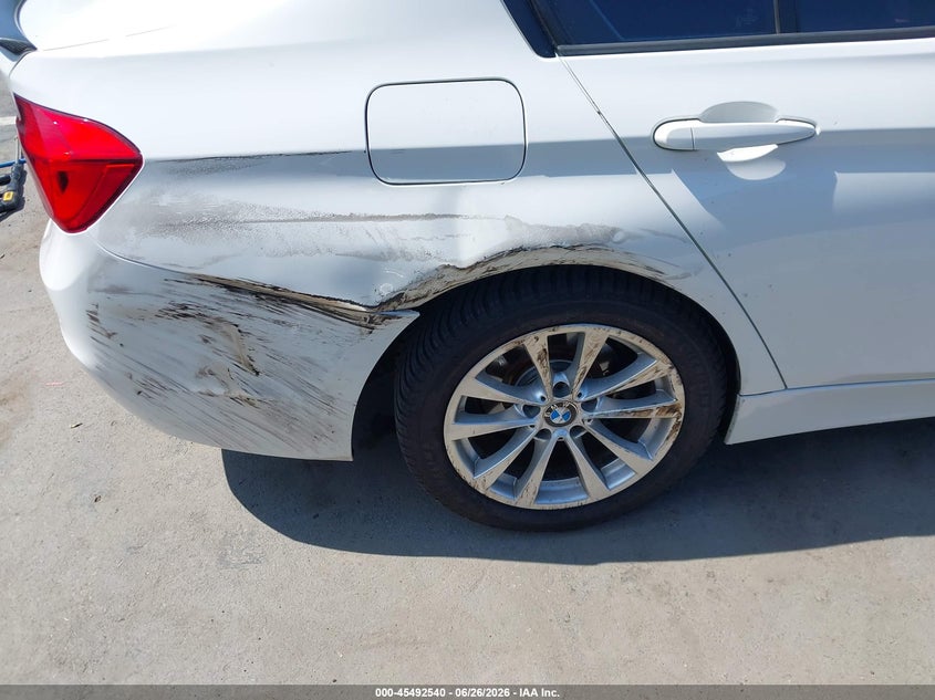 2016 BMW 3er VIN WBA8E1G58GNT99276 IAAI salvage auction — REAR END, Salvage (California), sold $2,450 on 2026-08-05 (photo 6)