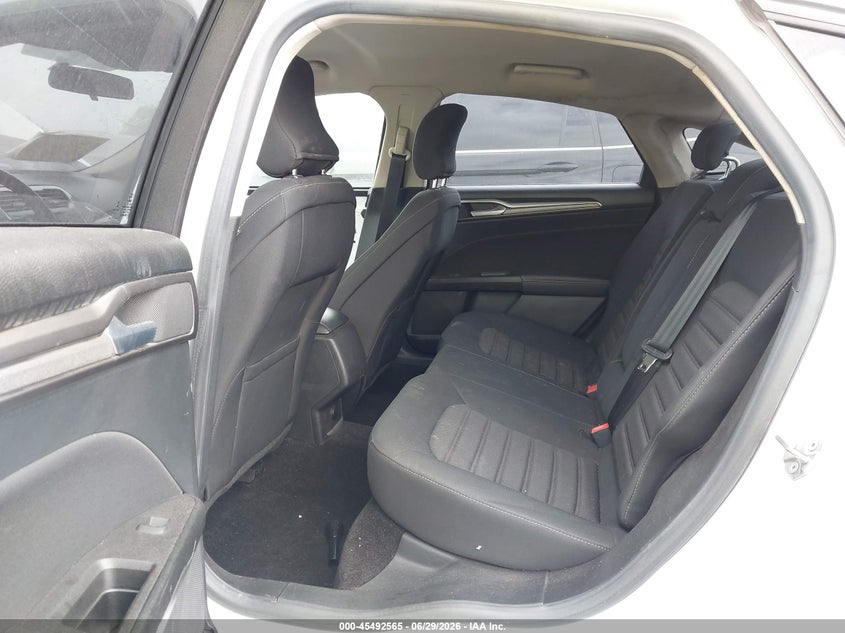 2018 Ford Fusion VIN 3FA6P0HD6JR170481 IAAI salvage auction — RIGHT FRONT, Salvage Title, sold $825 on 2026-07-19 (photo 8)