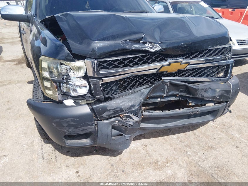 2013 Chevrolet Silverado VIN 1GCNCPEX4DZ389688 IAAI salvage auction — FRONT END, Salvage (Oklahoma), sold $1,200 on 2026-07-23 (photo 6)