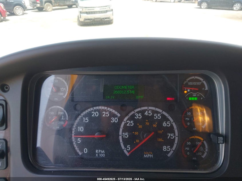 2019 Freightliner M2 106 VIN 3ALACWFC7KDKB8995 IAAI salvage auction — REPOSSESSION, Clear (California), sold $10,600 on 2026-07-22 (photo 5)