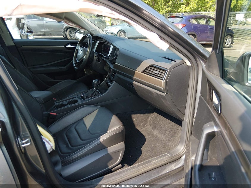 2019 Volkswagen Jetta VIN 3VWG57BU0KM227890 IAAI salvage auction — SIDE, Salvage (Idaho), sold $4,350 on 2026-07-10 (photo 5)