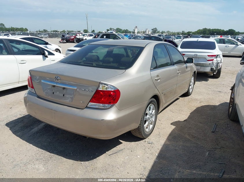 2005 Toyota Camry VIN 4T1BF32K15U095591 IAAI salvage auction — FRONT END, Salvage (Texas), sold $375 on 2026-07-10 (photo 4)