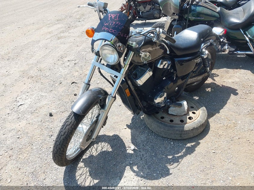 2010 Honda Vt750 VIN JH2RC5814AK000654 IAAI salvage auction — SIDE, Clear (Michigan), sold $25 on 2026-07-28 (photo 2)