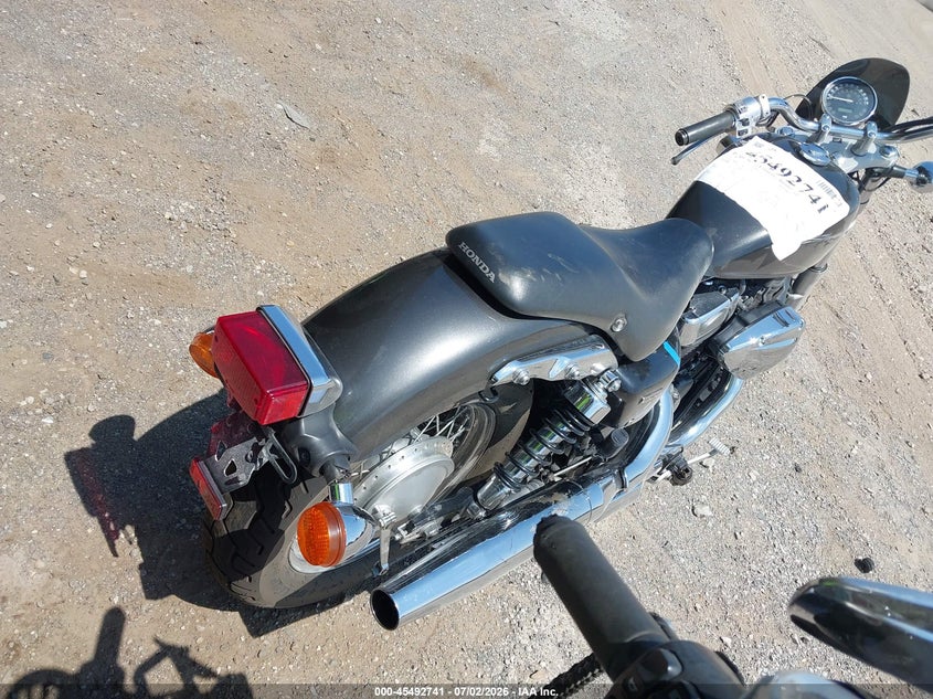 2010 Honda Vt750 VIN JH2RC5814AK000654 IAAI salvage auction — SIDE, Clear (Michigan), sold $25 on 2026-07-28 (photo 4)