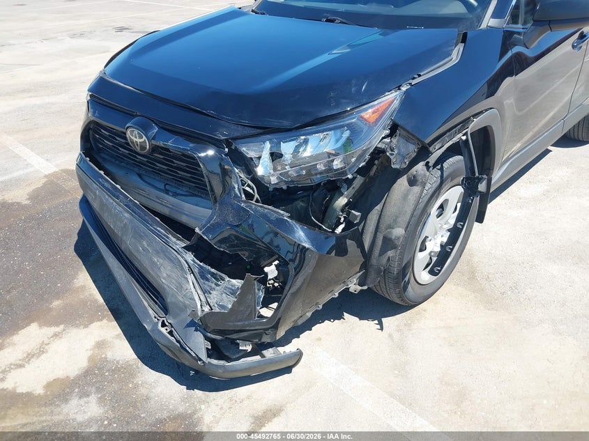 2021 Toyota Rav 4 VIN 2T3H1RFV0MW177852 IAAI salvage auction — FRONT END, Salvage Title, sold $7,200 on 2026-07-23 (photo 6)