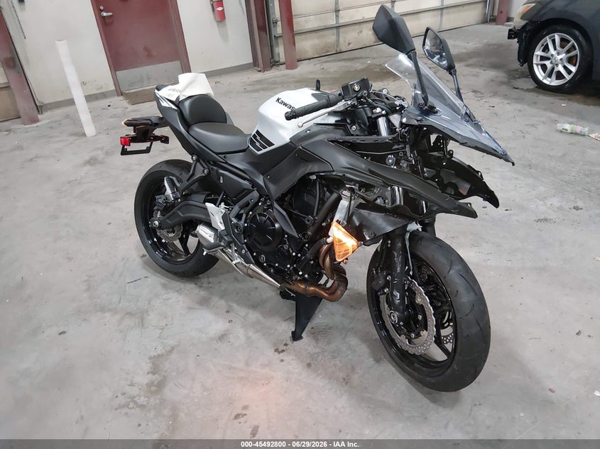 2026 Kawasaki Ninja VIN ML5EXEP16TDAG7415 IAAI salvage auction — FRONT END, Salvage (Idaho), sold $750 on 2026-07-24 (photo 1)