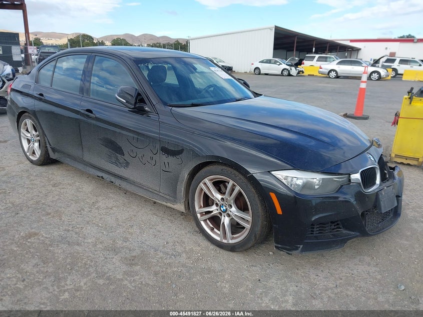 2014 BMW 3er VIN WBA3C1C5XEK115893 IAAI salvage auction — FRONT END, Salvage (California), sold $1,250 on 2026-07-17 (photo 1)