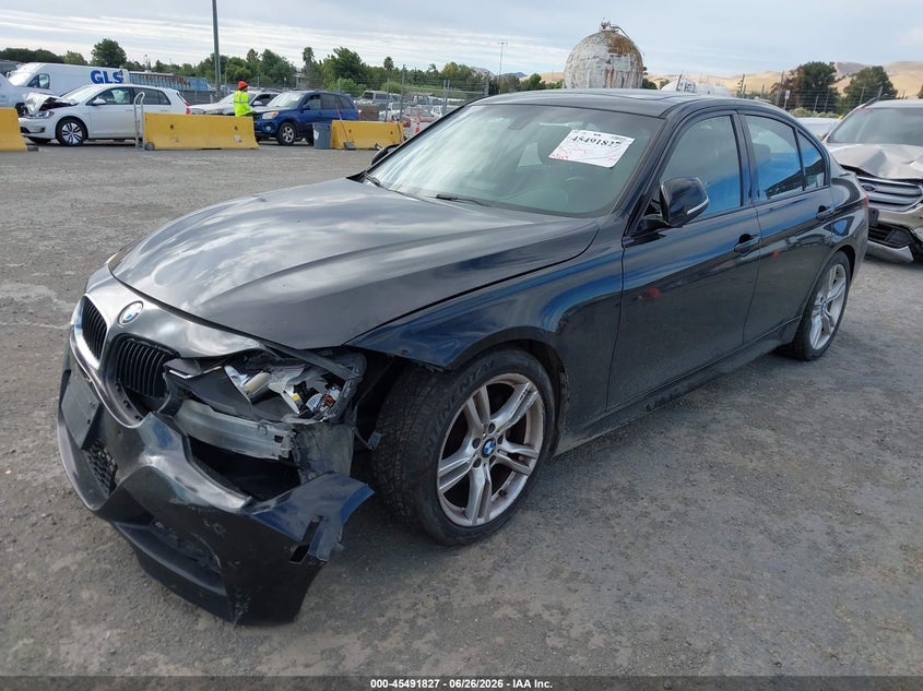 2014 BMW 3er VIN WBA3C1C5XEK115893 IAAI salvage auction — FRONT END, Salvage (California), sold $1,250 on 2026-07-17 (photo 2)